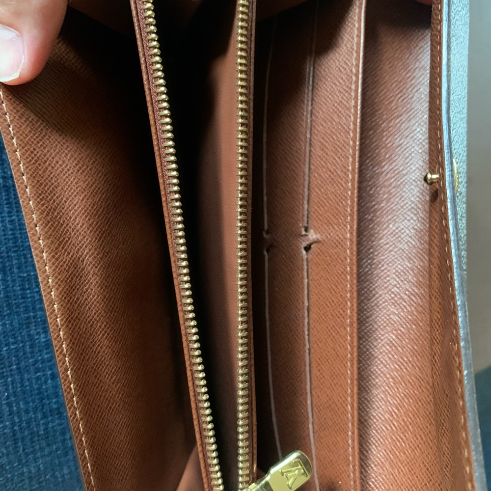 💯 Authentic Monogram wallet-Used - Picture 8 of 8